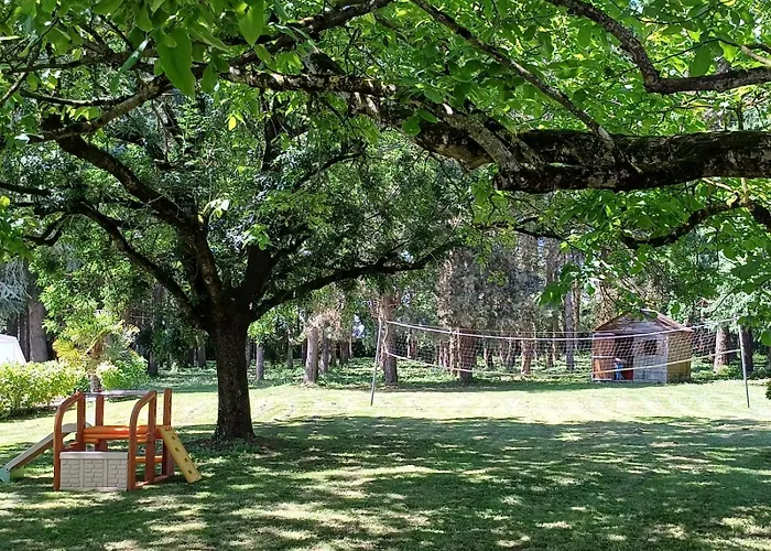 Semesterbostad Le Bois De Luche Rom